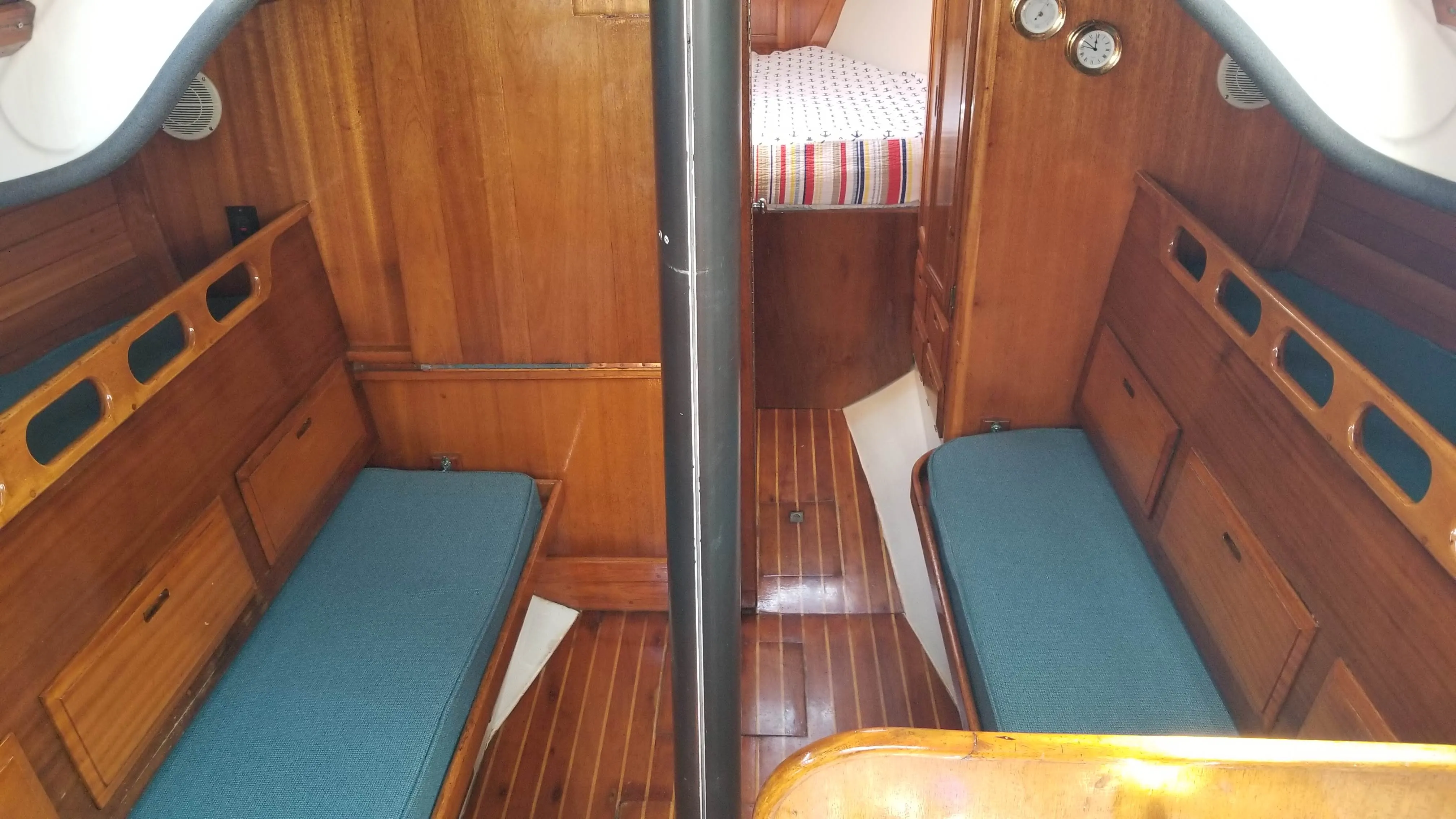 Engine room or under-companionway mechanical layout